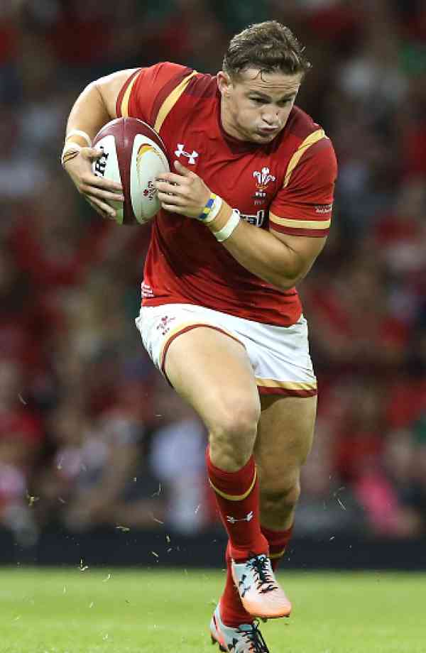 Hallam Amos Ultimate Rugby Players, News, Fixtures and Live Results