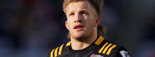 Damian McKenzie scores first Japan Rugby League One try