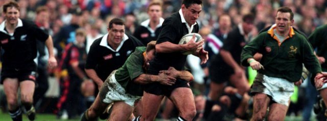 Frank bunce shares his thoughts on the ideal All Black backline