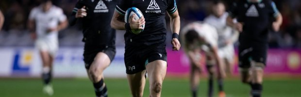 Dan Edwards scores a great solo effort on debut | Ultimate Rugby ...