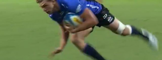 WATCH | The Force score first