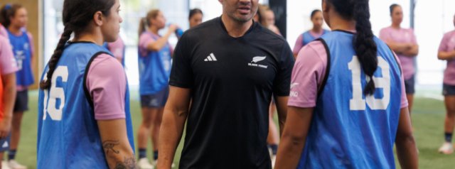 Riki Flutey joins the Black Ferns