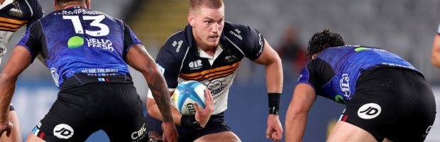Wallaby Charlie Cale signs with ACT Brumbies until the end of 2027 ...