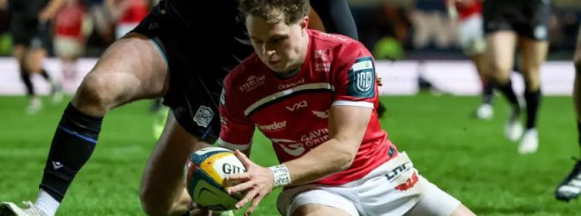 Scarlets secure dominant win over Glasgow