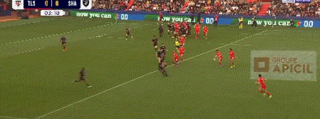 Perfect cross kick from Toulouse