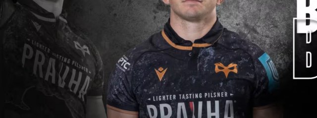 Dan Edwards signs new deal with the Ospreys