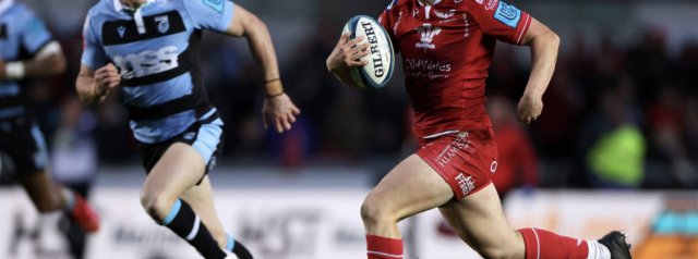 Sam Costelow returns from injury for Scarlets Champions Cup pool finale against Saints