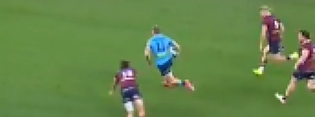 Max Jorgensen scorers a great try