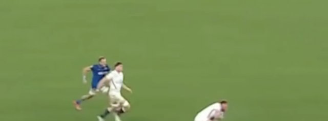 Paolo Garbisi match winning tackle on Ollie Chessum