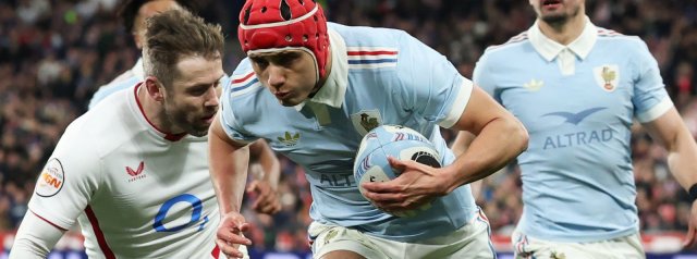 France go back to back as they beat England in a thriller
