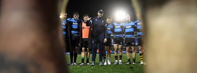 Trio return for Scarlets derby