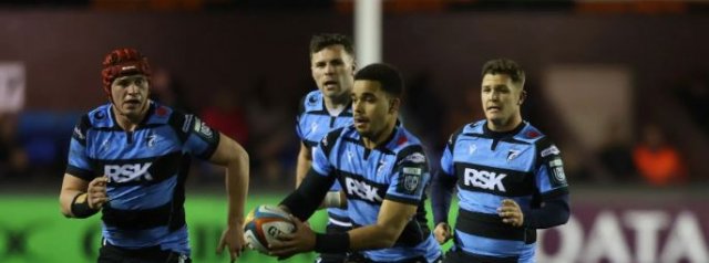 Cardiff punish Scarlets in the last 10 minutes