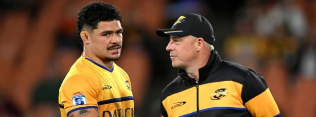 Hurricanes name team for Super Round clash against Brumbies