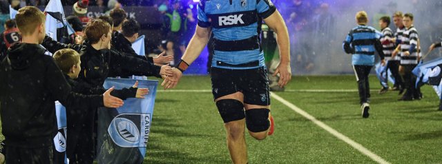 McNally signs contract extension