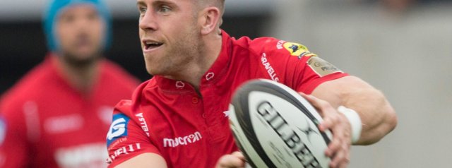Scarlets great Gareth Davies signs contract extension for 19th season