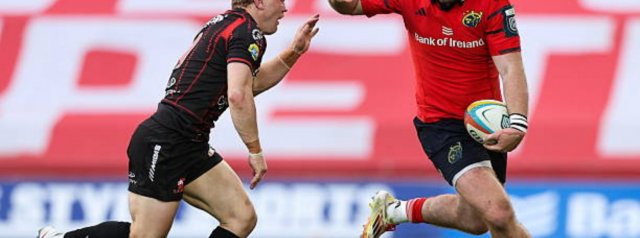Munster hold off strong challenge by Lions