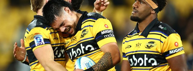 Hurricanes blow away Brumbies to inflict record finals defeat
