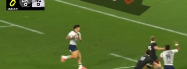 Watch Tommaso Menoncello score the opening try against New Zealand