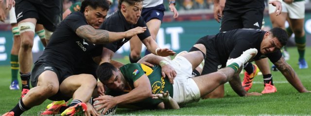 Boks hit back with victory in Cape Town