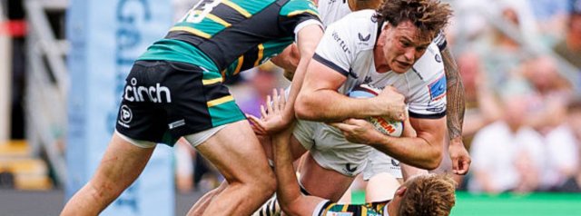 Hooper dives straight back into Chiefs action
