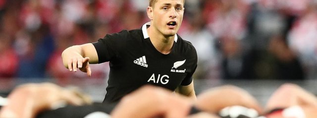 Brett Cameron extends Hurricanes contract for 2027 Super Rugby Pacific