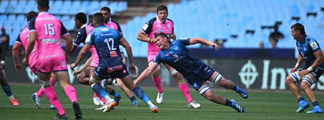 Bulls blast past Stade Français Paris and bag a bonus point